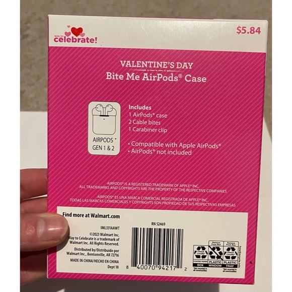 🌸✨NWT Bite Me Apple AirPods Case - Picture 2 of 4